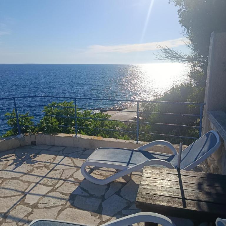 Vila Gloria - Apartment mit 1 Schlafzimmer, Balkon und Meerblick - 1