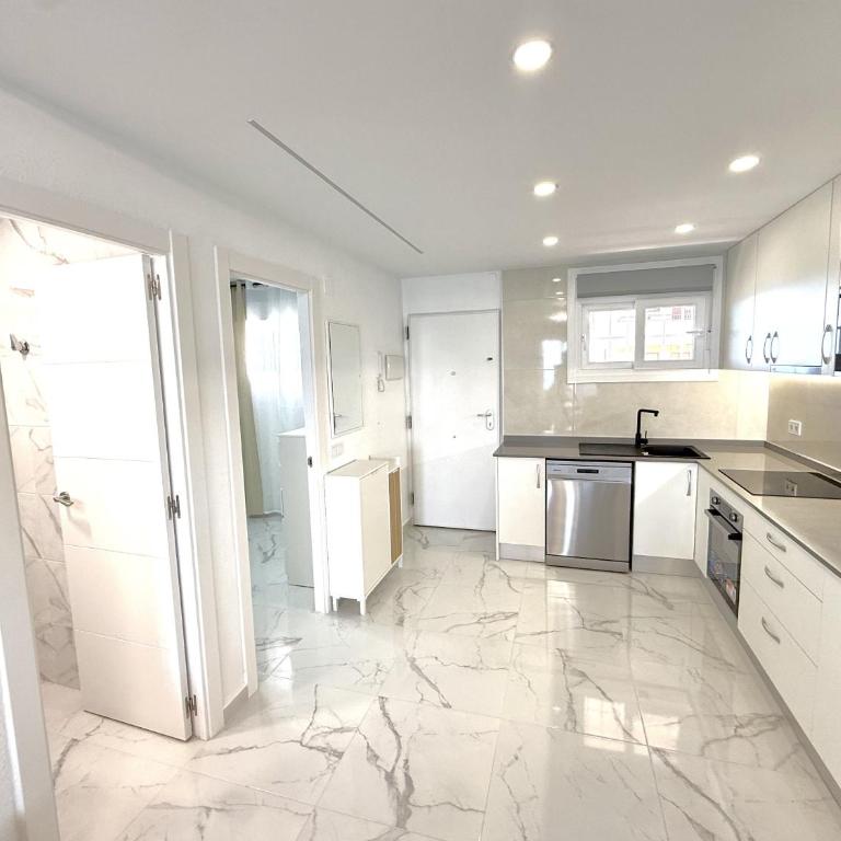 105 Magic Views - Alicante Holiday - Apartment mit Meerblick - 2