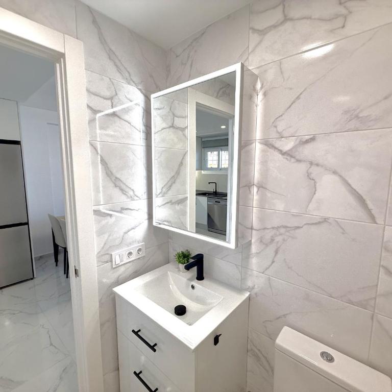 105 Magic Views - Alicante Holiday - Apartment mit Meerblick - 9
