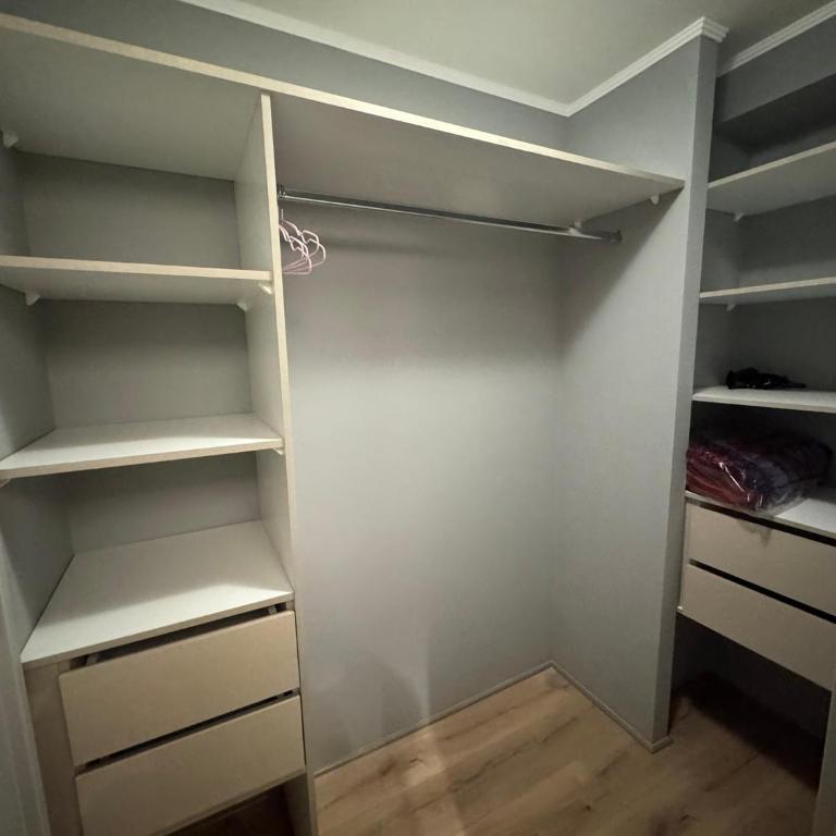 Modern Apartment - 2 Bedroom & 2 Bathrooms & Parking - Apartamento de 2 dormitorios - 9