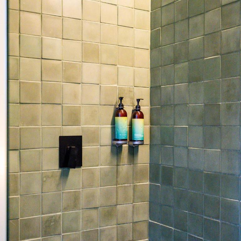 Hunters Hotel Medellin - Standard Double Room - 5