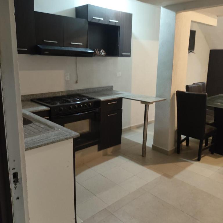 casa confortabla y relajante con alberca y laguna - Casa de 4 dormitorios - 23