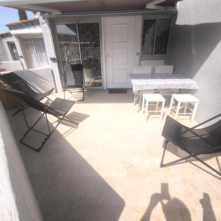 Maison climatisée 6 pers avec piscine surveillée, Plage et port à 5 min à pied, Terrasse, WiFi - Haus mit 2 Schlafzimmern - 17