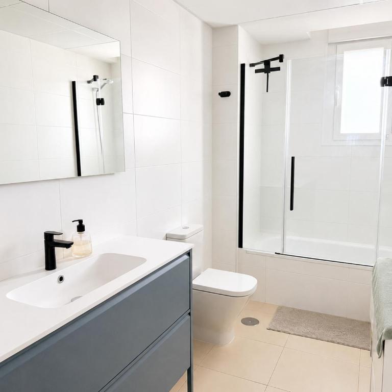 Apartment spacious and bright Only in August - Apartamento espacioso y luminoso Disponible solo en Agosto - Appartement 3 Chambres - 2