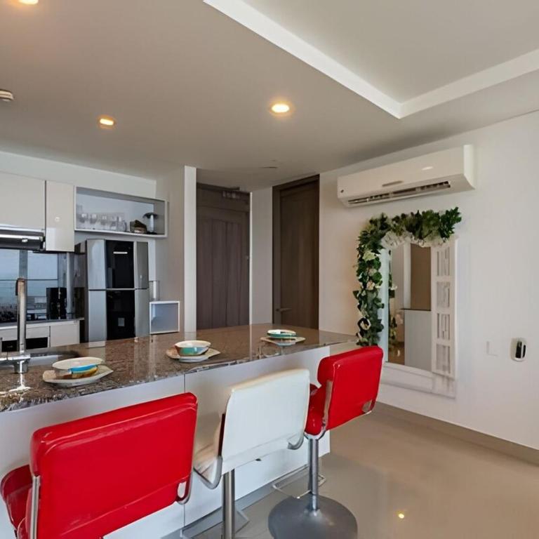 Apartamento con vistas impresionantes - Three-Bedroom Apartment - 5