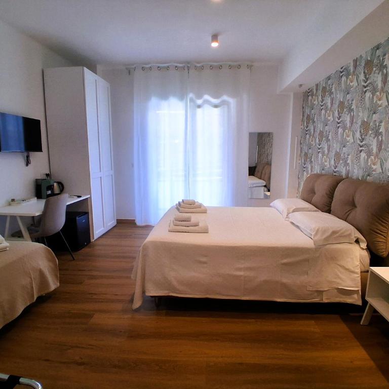 La Maison de Stephanie rooms - Triple Room with Private Bathroom - 6