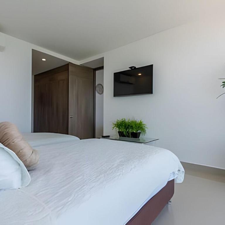 Apartamento con vistas impresionantes - Three-Bedroom Apartment - 33