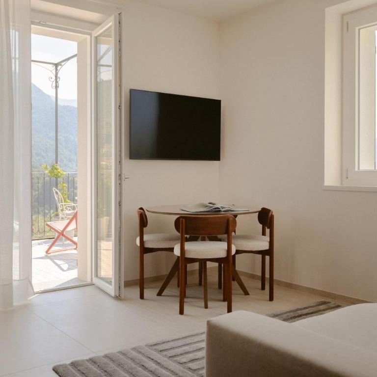 Hortus Bellagio - King Suite with Balcony - 1