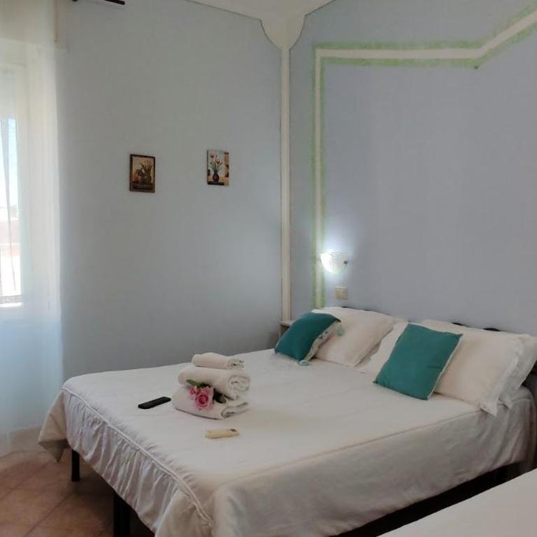 ELISART 2 - Classic Dreibettzimmer - 1