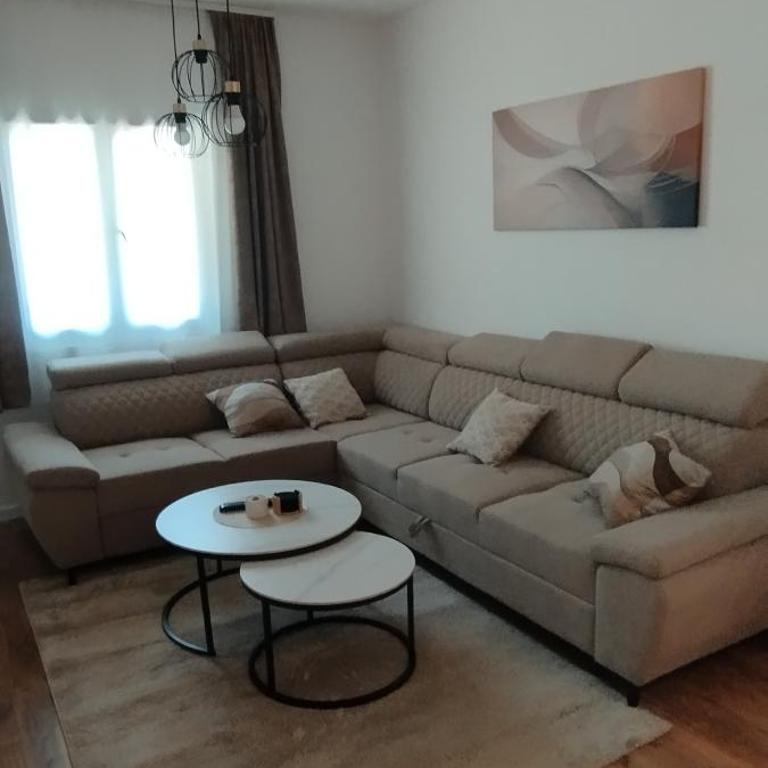 Apartment Kuzman - Two-Bedroom Apartment - 6