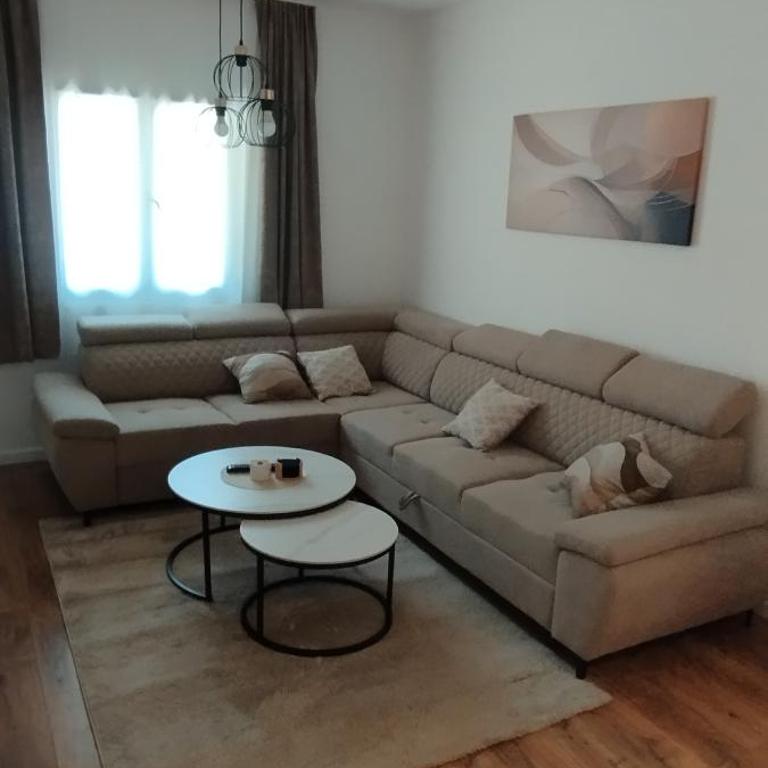 Apartment Kuzman - Two-Bedroom Apartment - 20