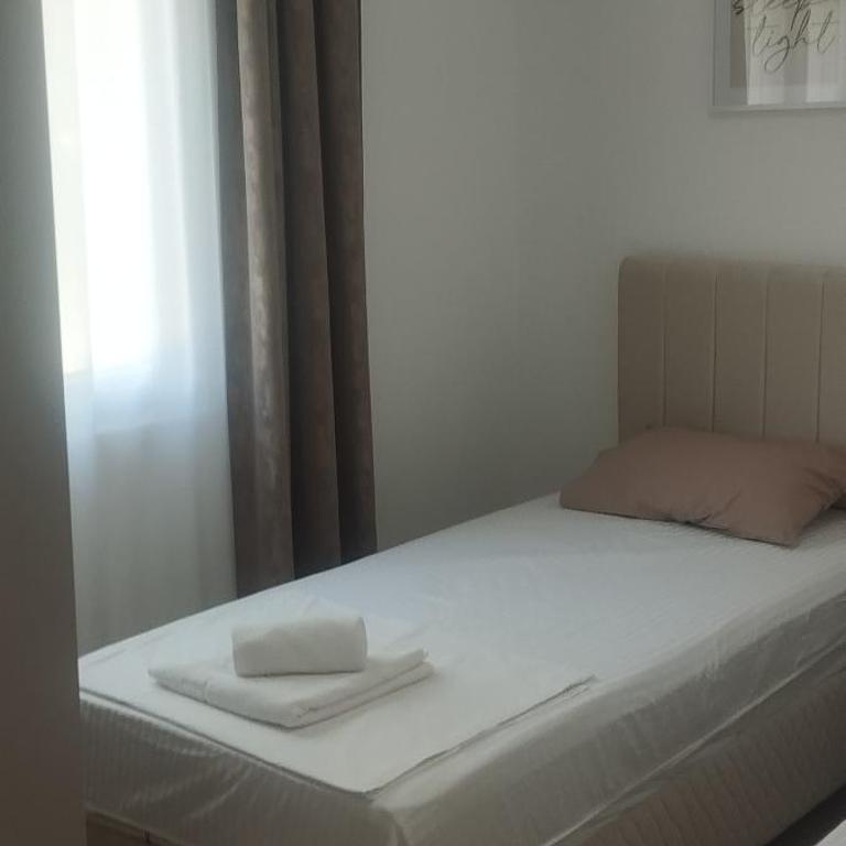 Apartment Kuzman - Two-Bedroom Apartment - 27