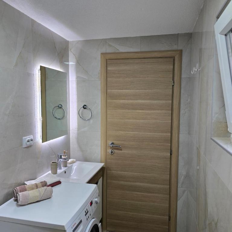 Warm and cozy apartment, Underfloor heating and free Parking - Apartment mit 1 Schlafzimmer - 15