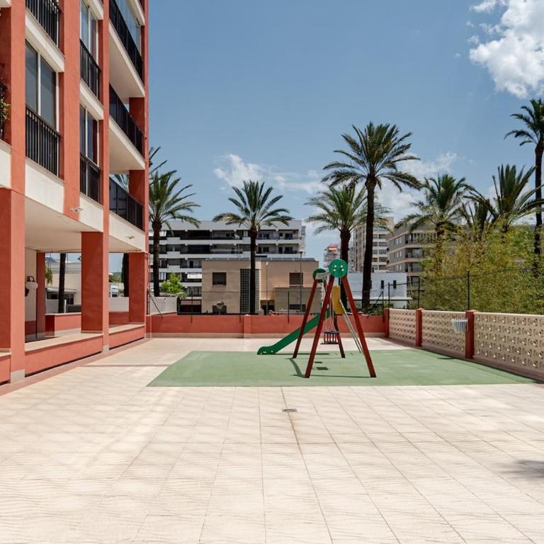 Fabuloso ático con amplia terraza y vistas al mar, Ideal Familias - Appartamento con Vista - 47