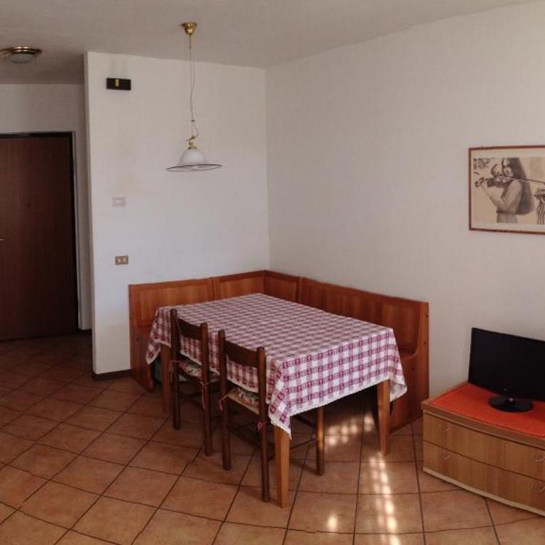 Via Dante 10 - Appartamento con 1 Camera da Letto - 3