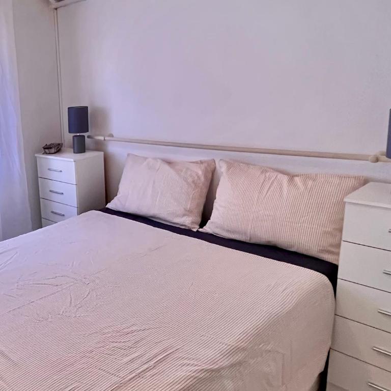Apartamento céntrico junto al mar con parking - Apartamento de 2 dormitorios con balcón - 19
