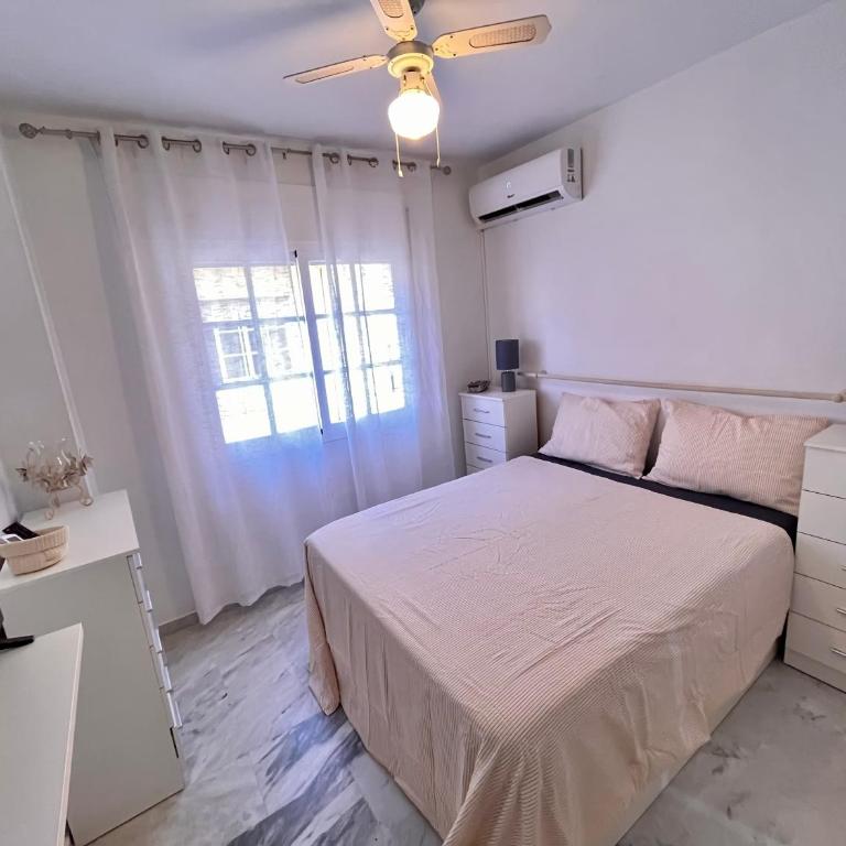 Apartamento céntrico junto al mar con parking - Apartamento de 2 dormitorios con balcón - 7