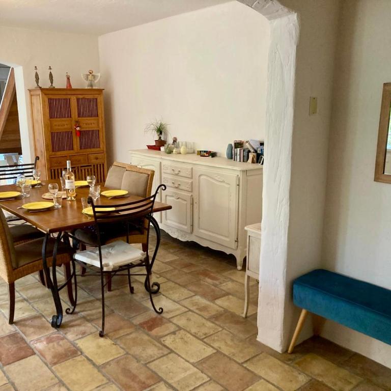 Villa avec Piscine à Grasse - Four-Bedroom House - 9