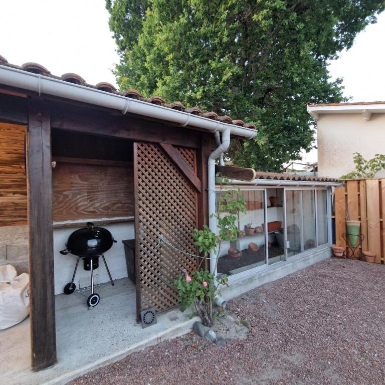 Chez papi Rob Maison landaise avec terrain de pétanque à deux pas du centre - Casa con 4 camere da letto - 39