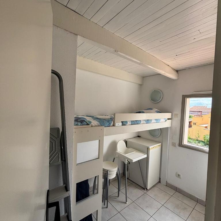 Mooie plek direct aan het strand in Zuid Frankrijk - Appartamento con 3 Camere da Letto - 7