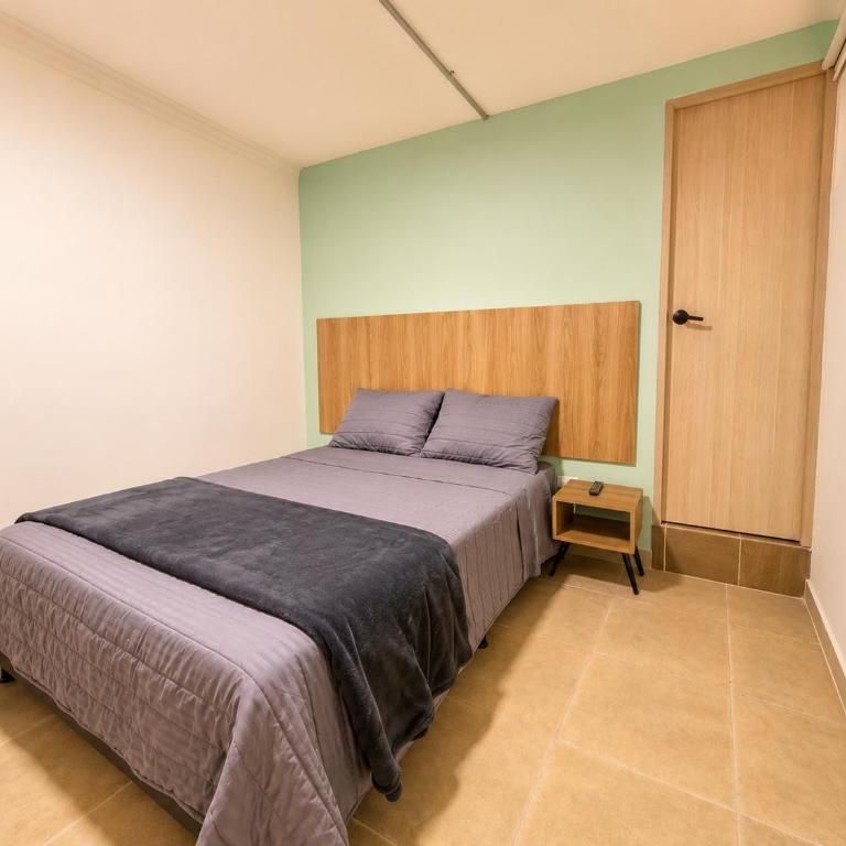 Laureles Rooms - Medellín - Habitación Doble con baño privado - 3