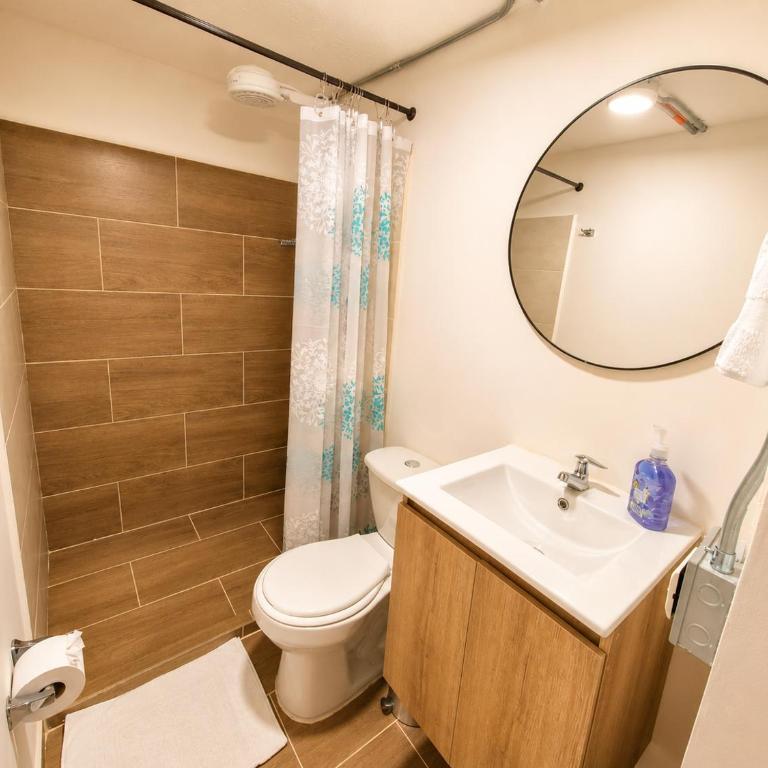 Laureles Rooms - Medellín - Habitación Doble con baño privado - 5