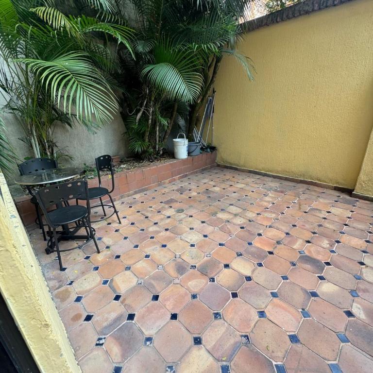 Nice room north of Cali, close to Granada - Double Room - 7