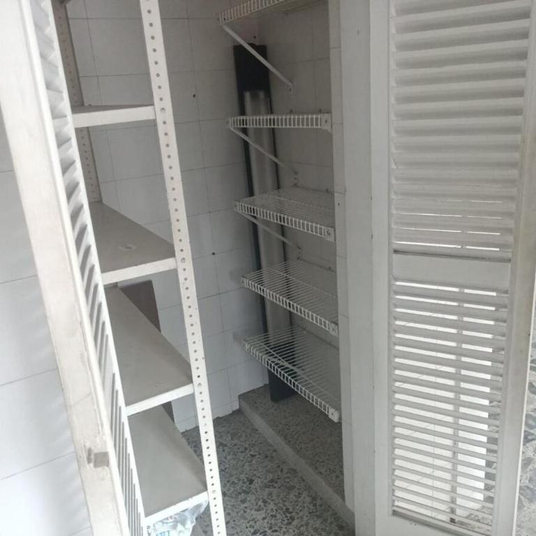 Nice room north of Cali, close to Granada - Double Room - 12