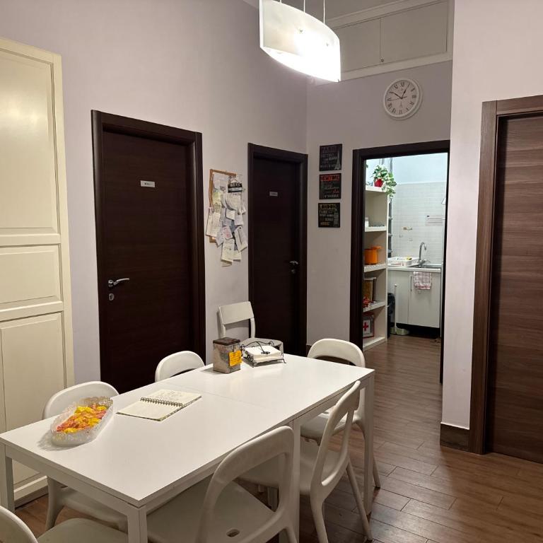 B&B 128 Roma - Camera Deluxe - 12
