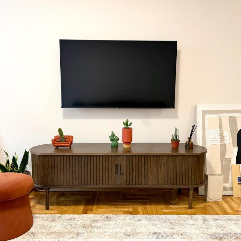 Maslina Apartment - Walk to City Center - Two-Bedroom Apartment - 1