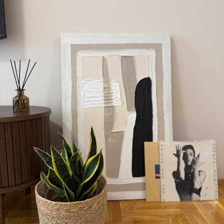 Maslina Apartment - Walk to City Center - Two-Bedroom Apartment - 19