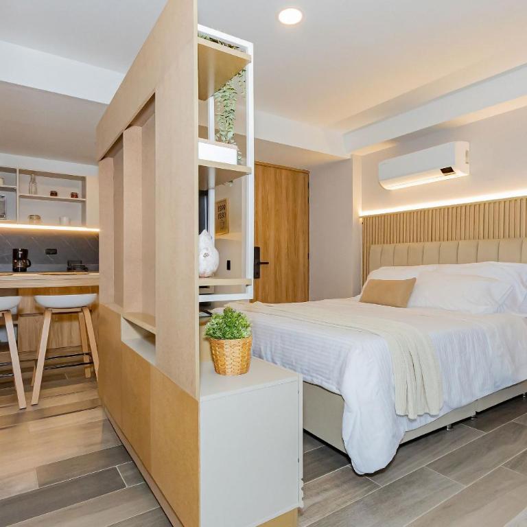 Bloom - Apartment with Balcony - 9