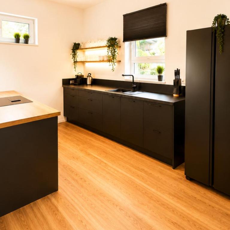 Allgäu Living l Ferienhaus 5 Apartments - Sauna - Balkon - Garten - Parkplatz - Familienfreundlich - Apartment mit 2 Schlafzimmern - 3