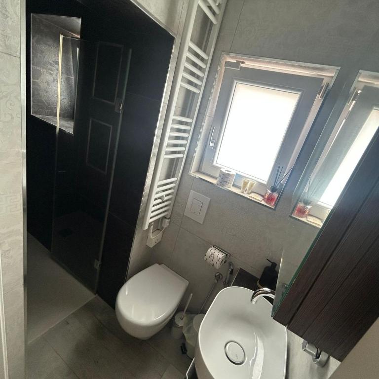 White Terrace - Two-Bedroom Apartment - 27