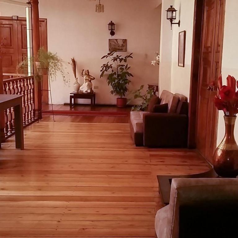 Hostal Chordeleg - Habitación Triple - 3