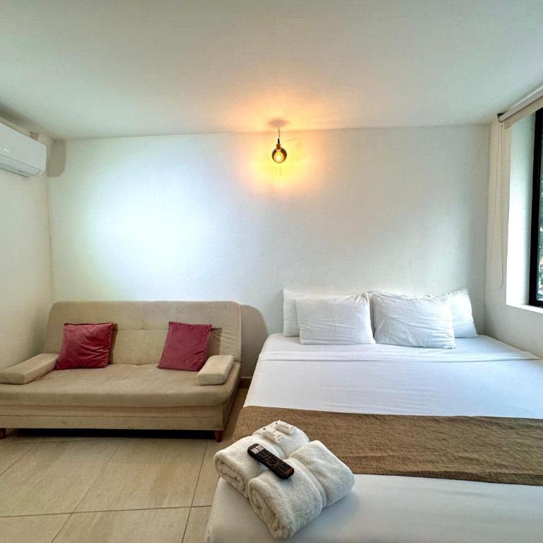 Urbanity Living La 70 Medellin - King Room - 7