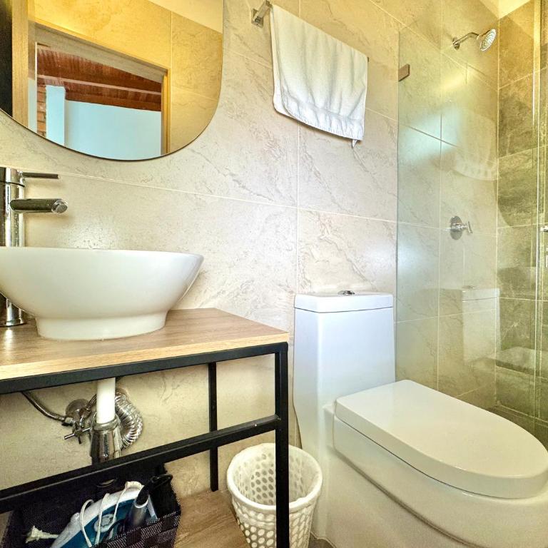 Urbanity Living La 70 Medellin - One-Bedroom Deluxe Apartment - 2