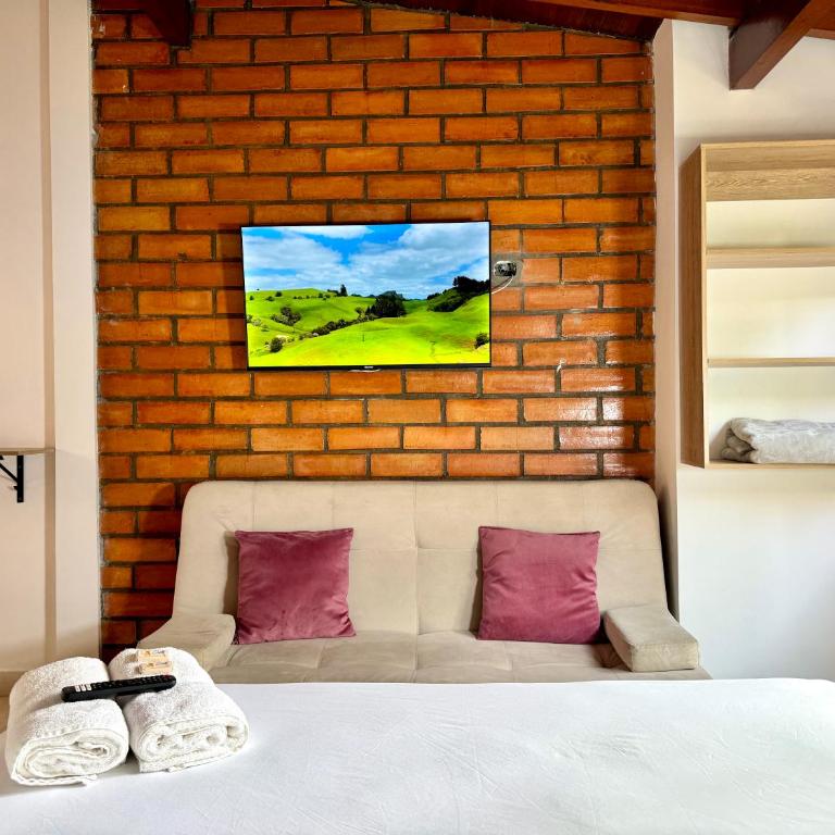 Urbanity Living La 70 Medellin - One-Bedroom Deluxe Apartment - 10
