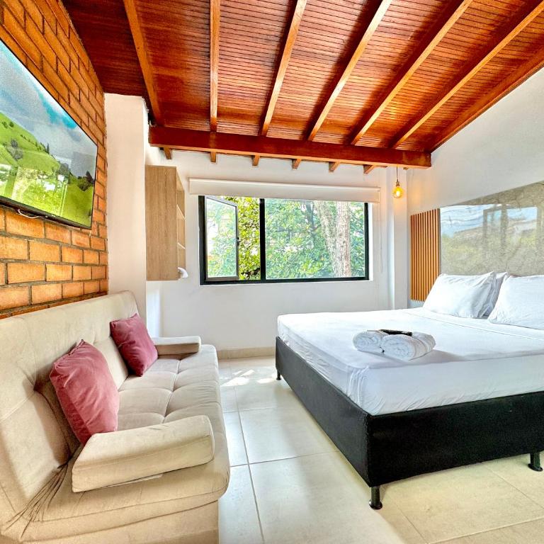 Urbanity Living La 70 Medellin - One-Bedroom Deluxe Apartment - 12