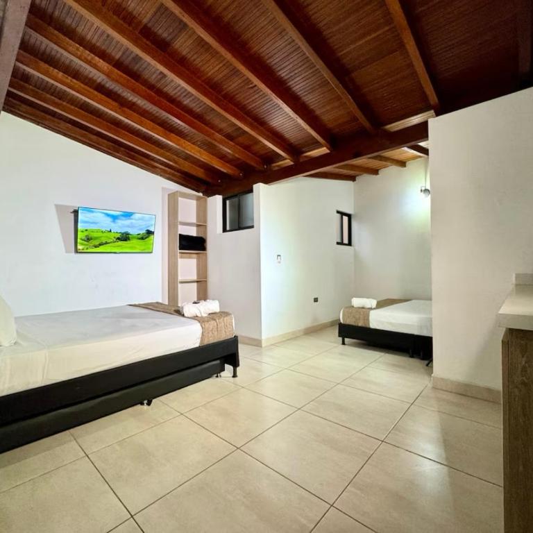 Urbanity Living La 70 Medellin - Deluxe Apartment - 7