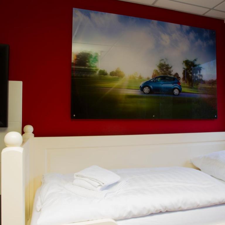 ZENTRUM Inzell HOTEL und FeWo BUDGET Bester Preis, Beste Wahl - Doppelzimmer mit Etagenbad - 8