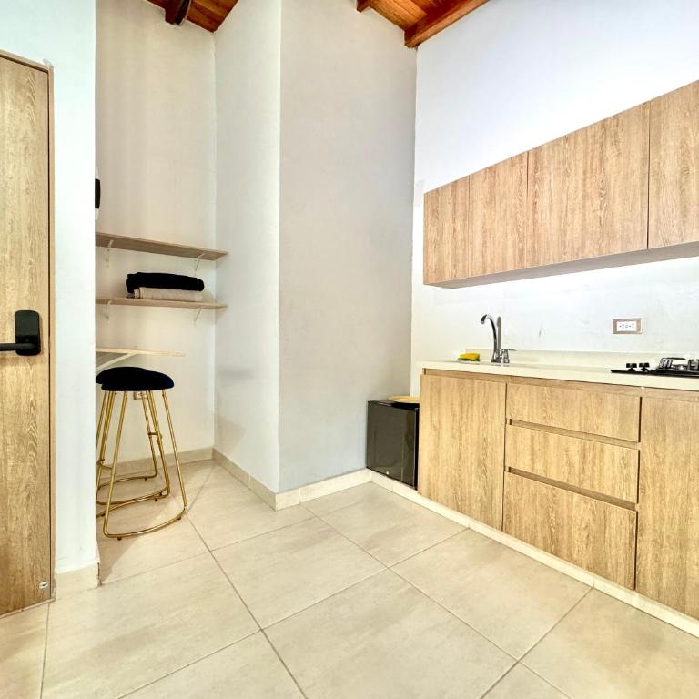 Urbanity Living La 70 Medellin - Apartment - 3