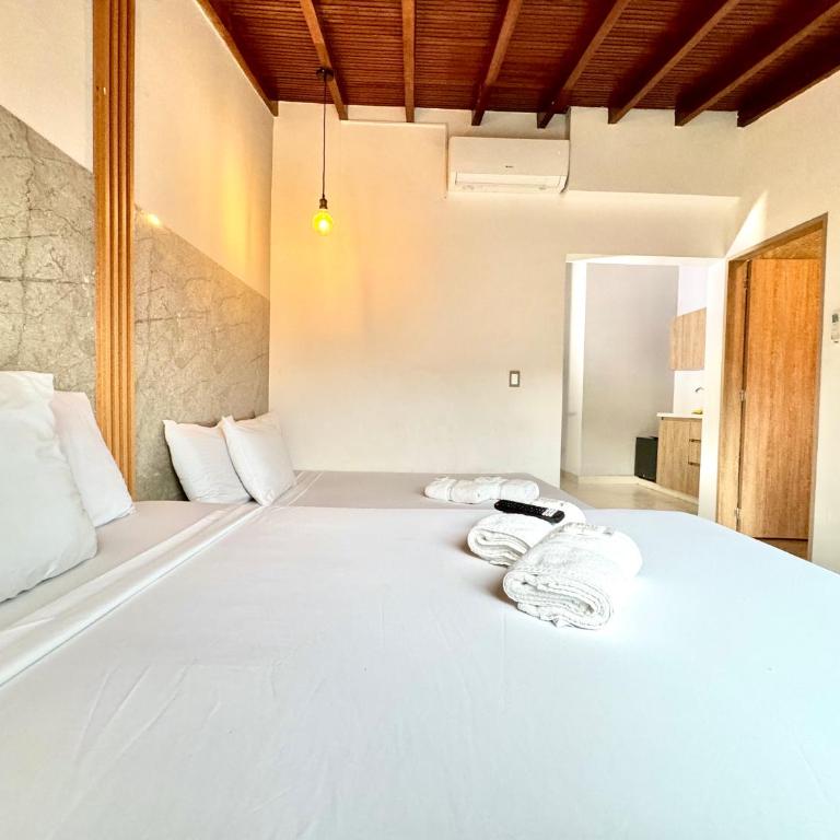 Urbanity Living La 70 Medellin - Apartment - 4