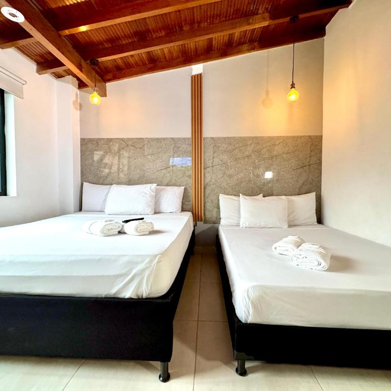 Urbanity Living La 70 Medellin - Apartment - 10