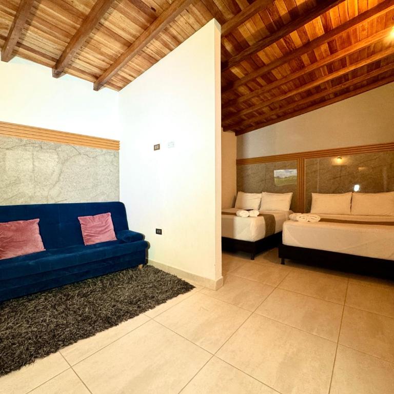 Urbanity Living La 70 Medellin - Apartment - 2