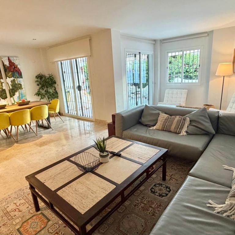 AB Properties - Chic House Marbella - Puerto Banus - Golden Mile - Haus mit 5 Schlafzimmern - 5