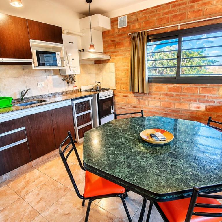 Depto deluxe frente al río - Two-Bedroom Apartment - 13