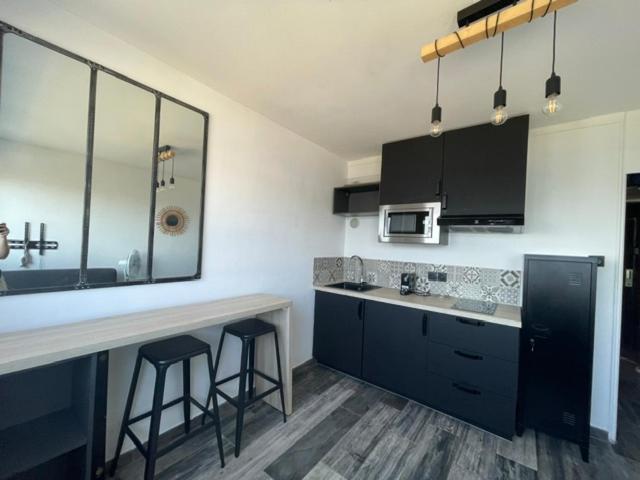 Appartement aux Sablettes, vue mer, plages en bas de la résidence - Apartment mit 1 Schlafzimmer - 28