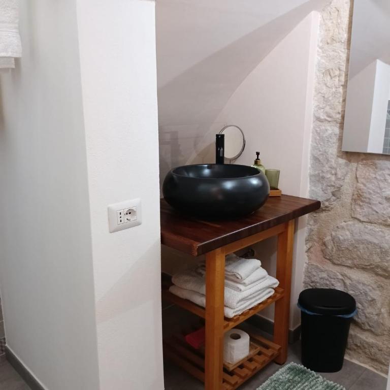 Tirella Home - Apartment mit 1 Schlafzimmer - 2