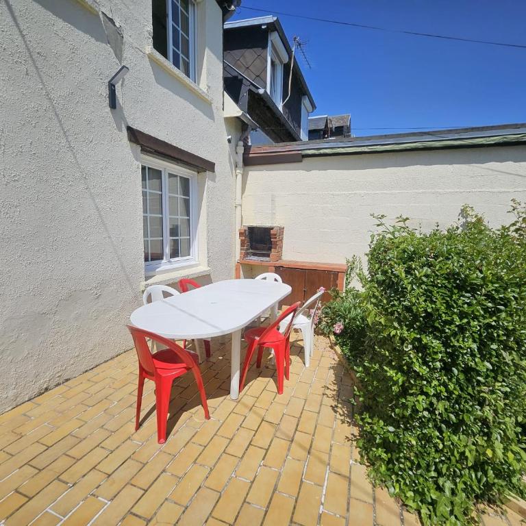 Maison au calme 6 personnes dans Dieppe - Maison 2 Chambres - 8